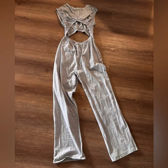 Free People Movement Hot Shot Interval Cut Out Onesie - Grey - XS - Picture 4 of 6